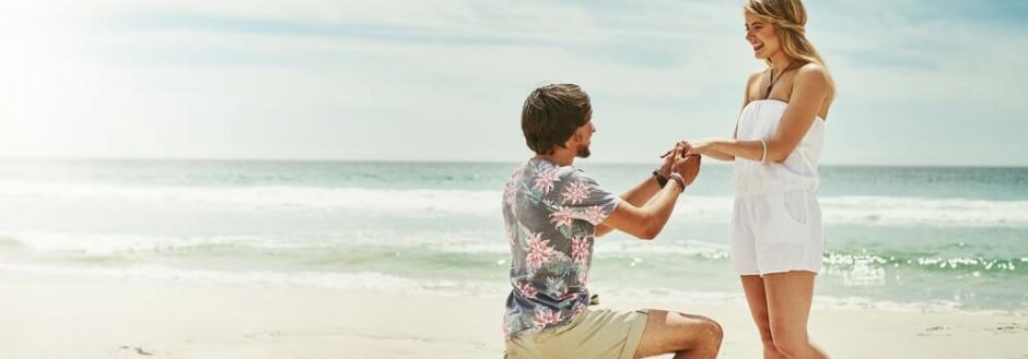 Plan a Beach Proposal on the Florida Emerald Coast